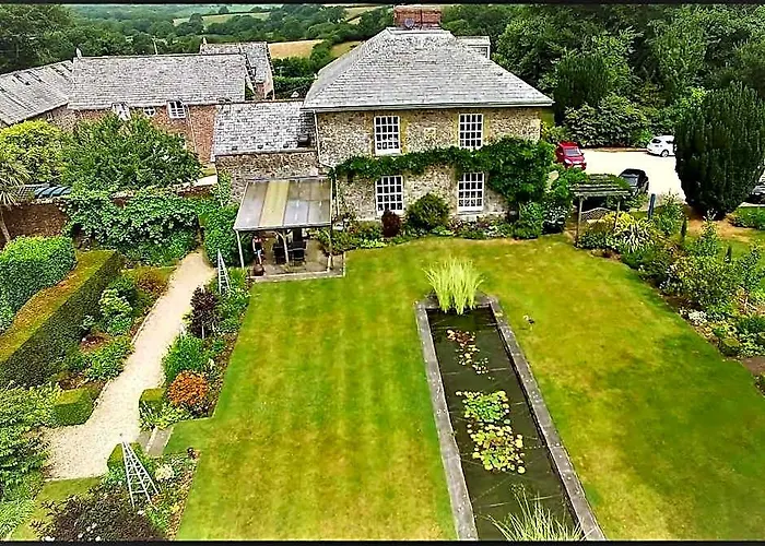 Glebe House Cottages